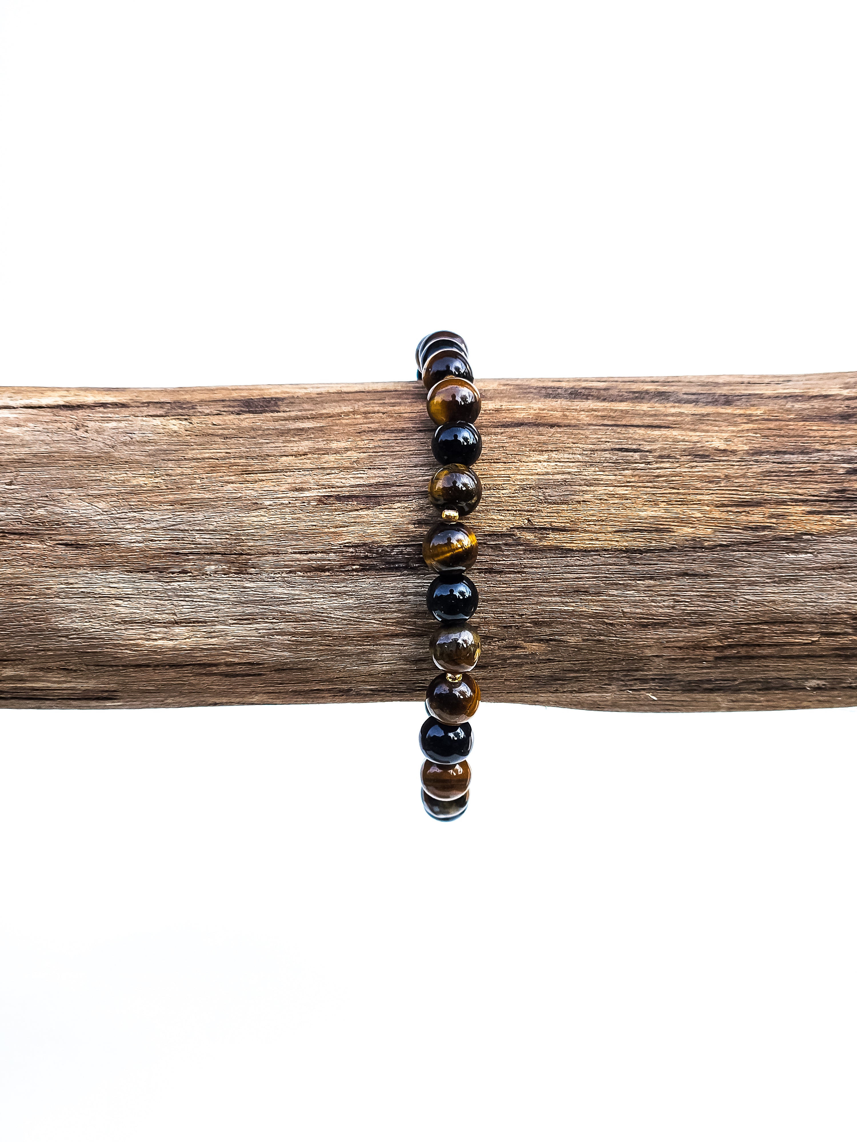 Bracelet • Tiger's eye (6 mm) with gold spacer beads