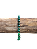 Bracelet • Emerald Jade (6mm) with gold spacer beads