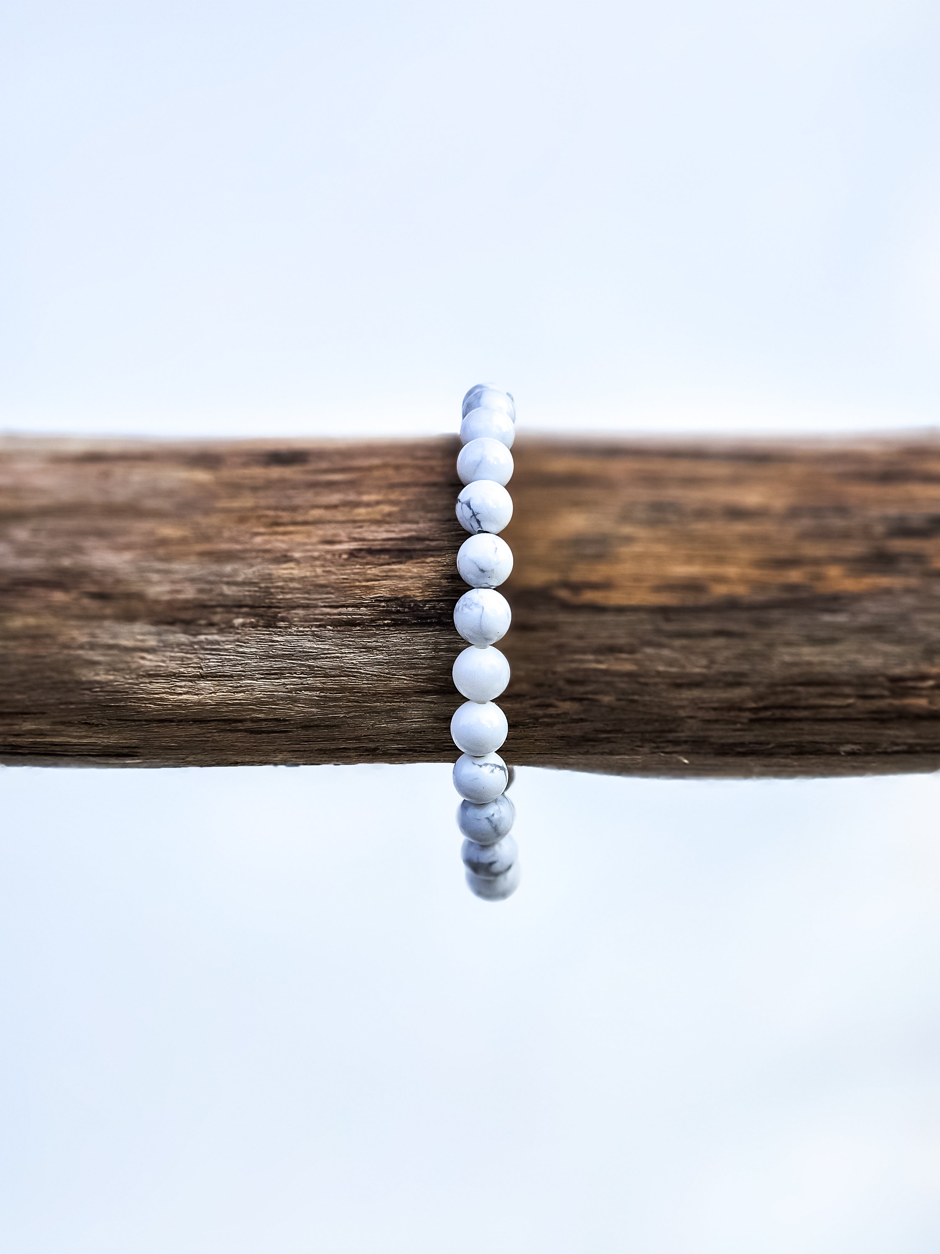 Bracelet • White Howlite (6 mm)