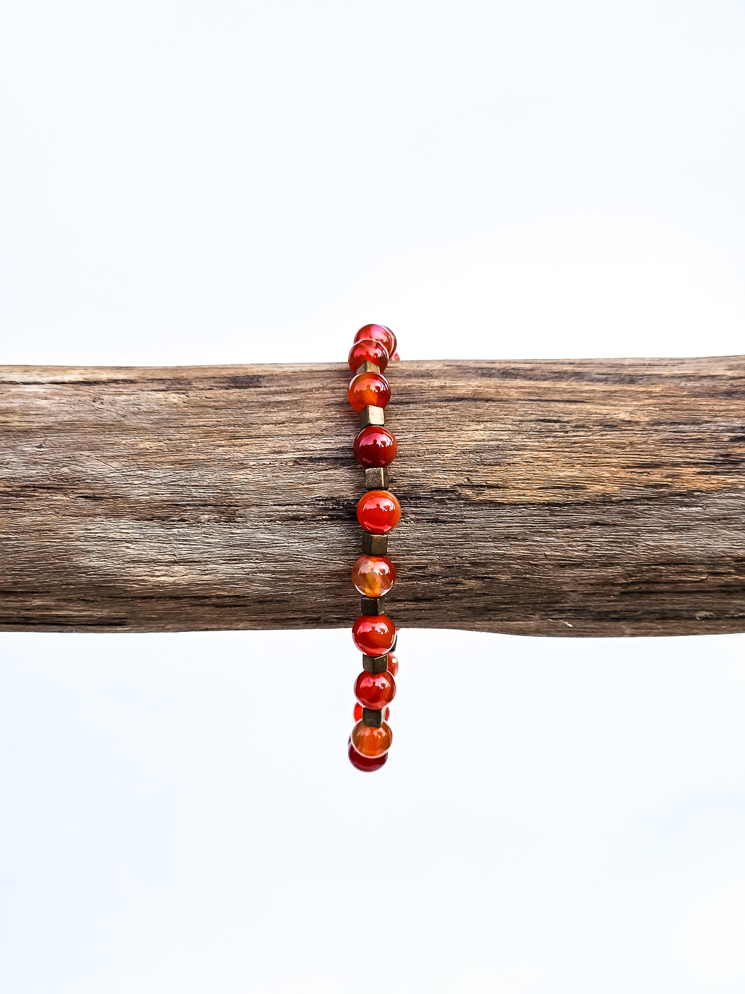 Bracelet • Orange agate (6 mm) with bronze spacers