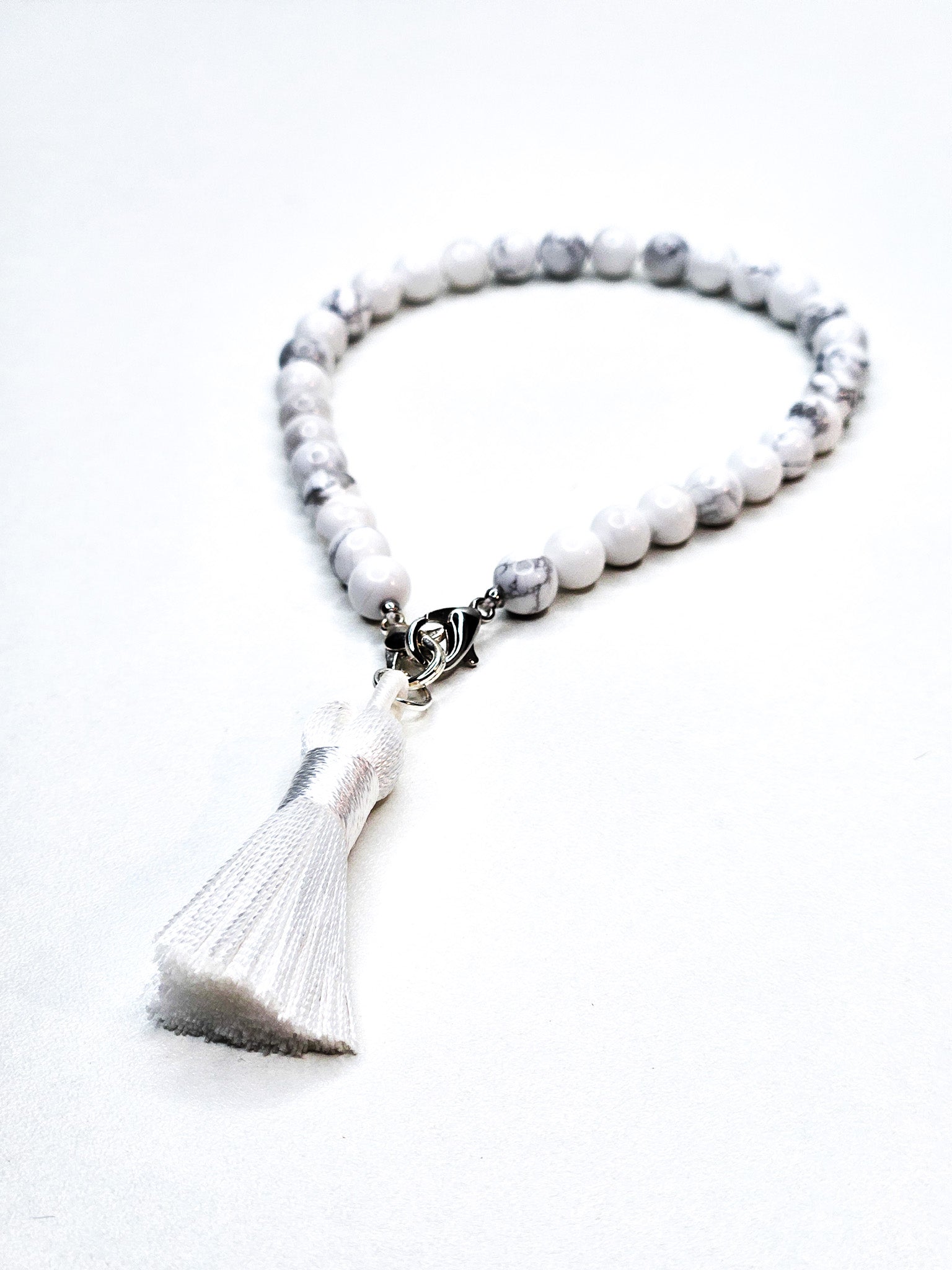 Tasbih bracelet • Fajr • White howlite