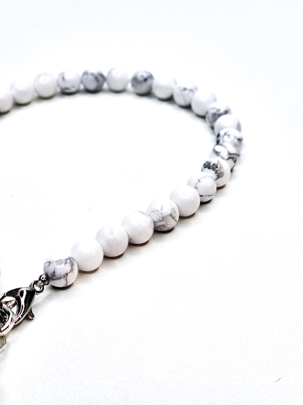 Tasbih bracelet • Fajr • White howlite