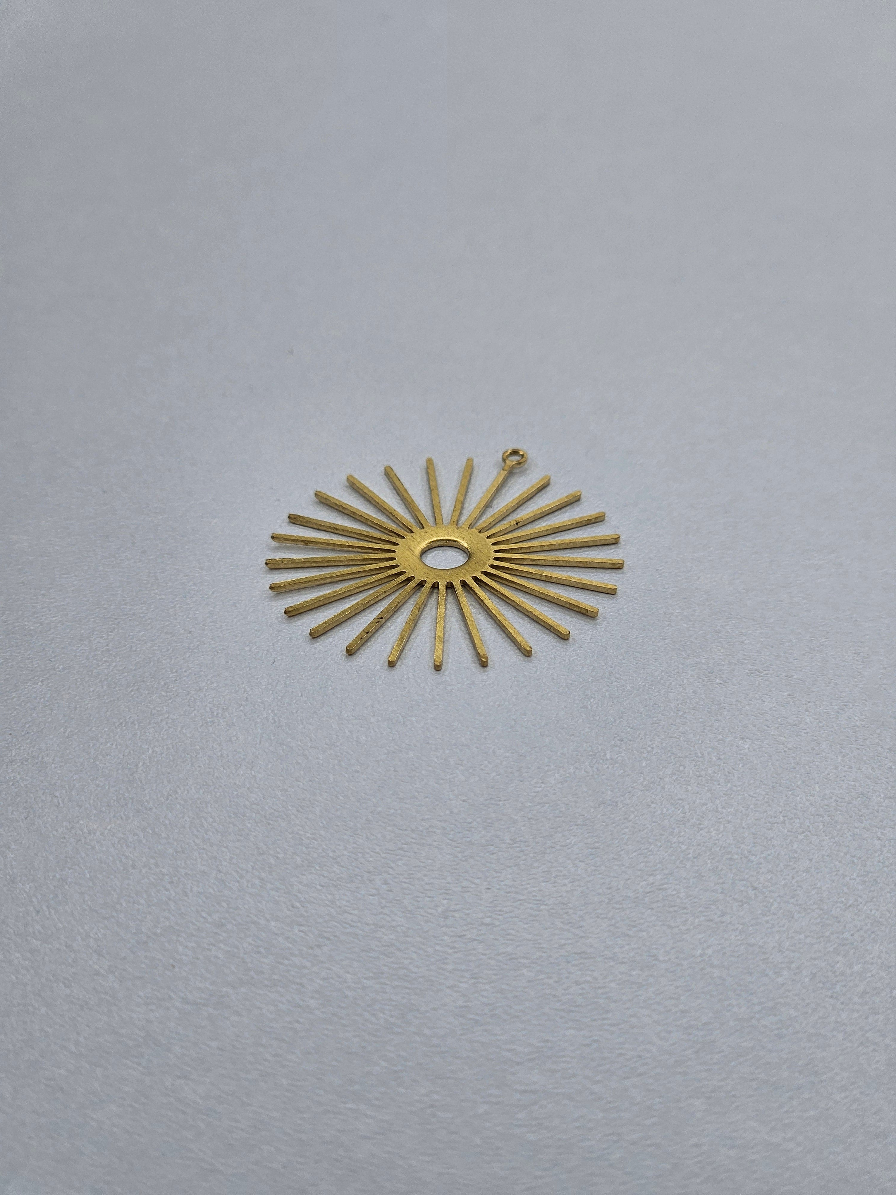 Pendentif soleil or 006