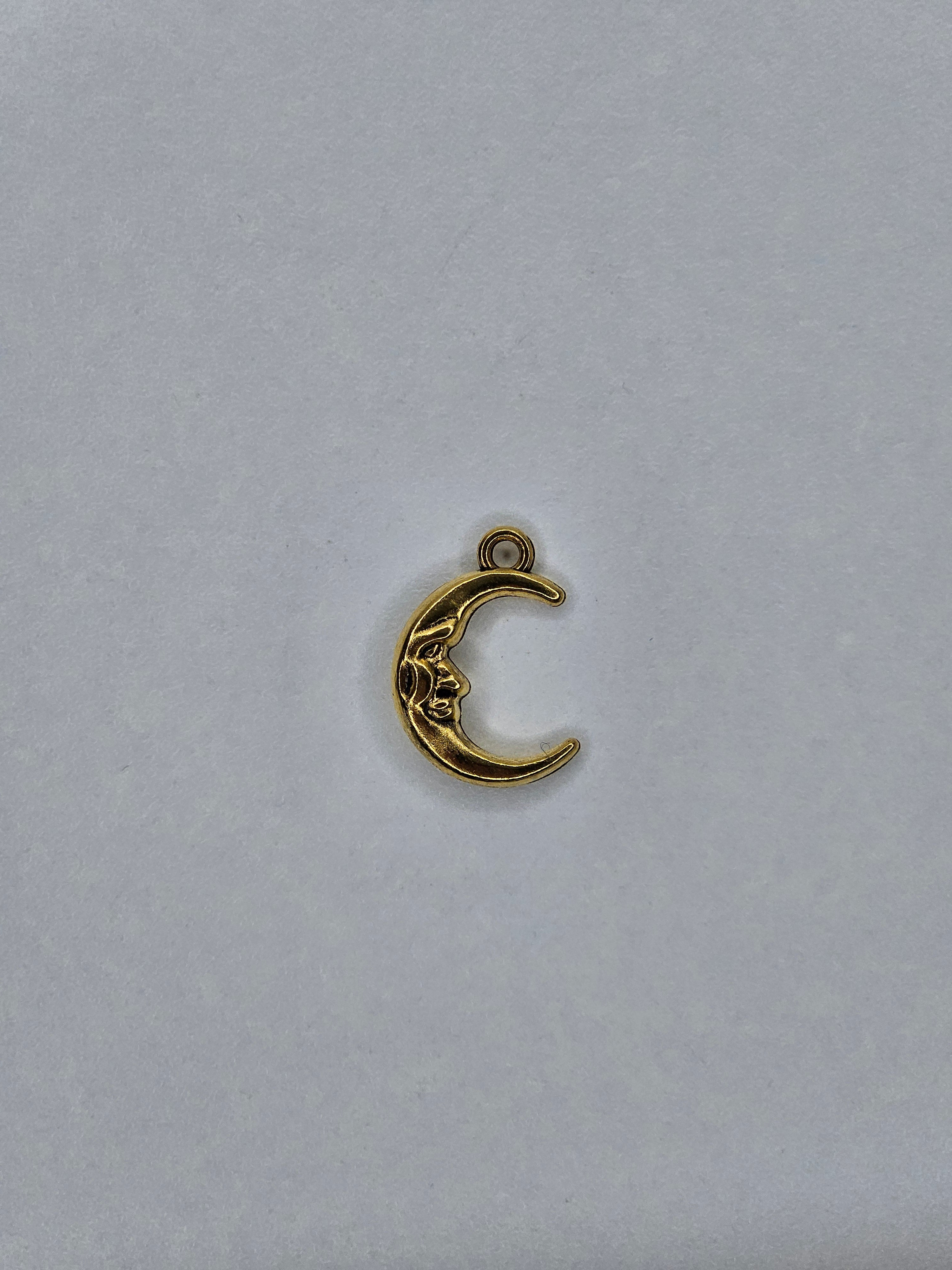 Pendentif lune or 009