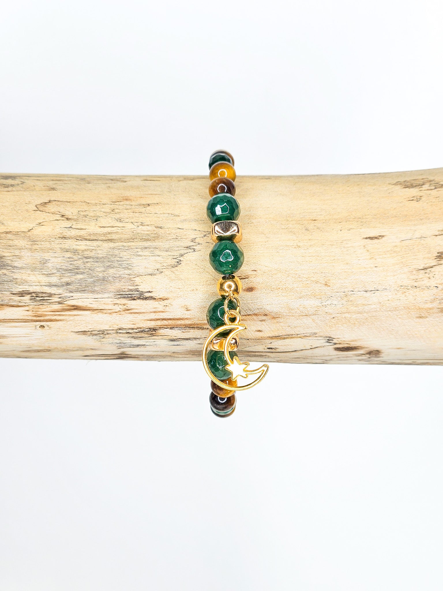 Bracelet • Oeil de tigre & Jade émeraude avec pendentif lune