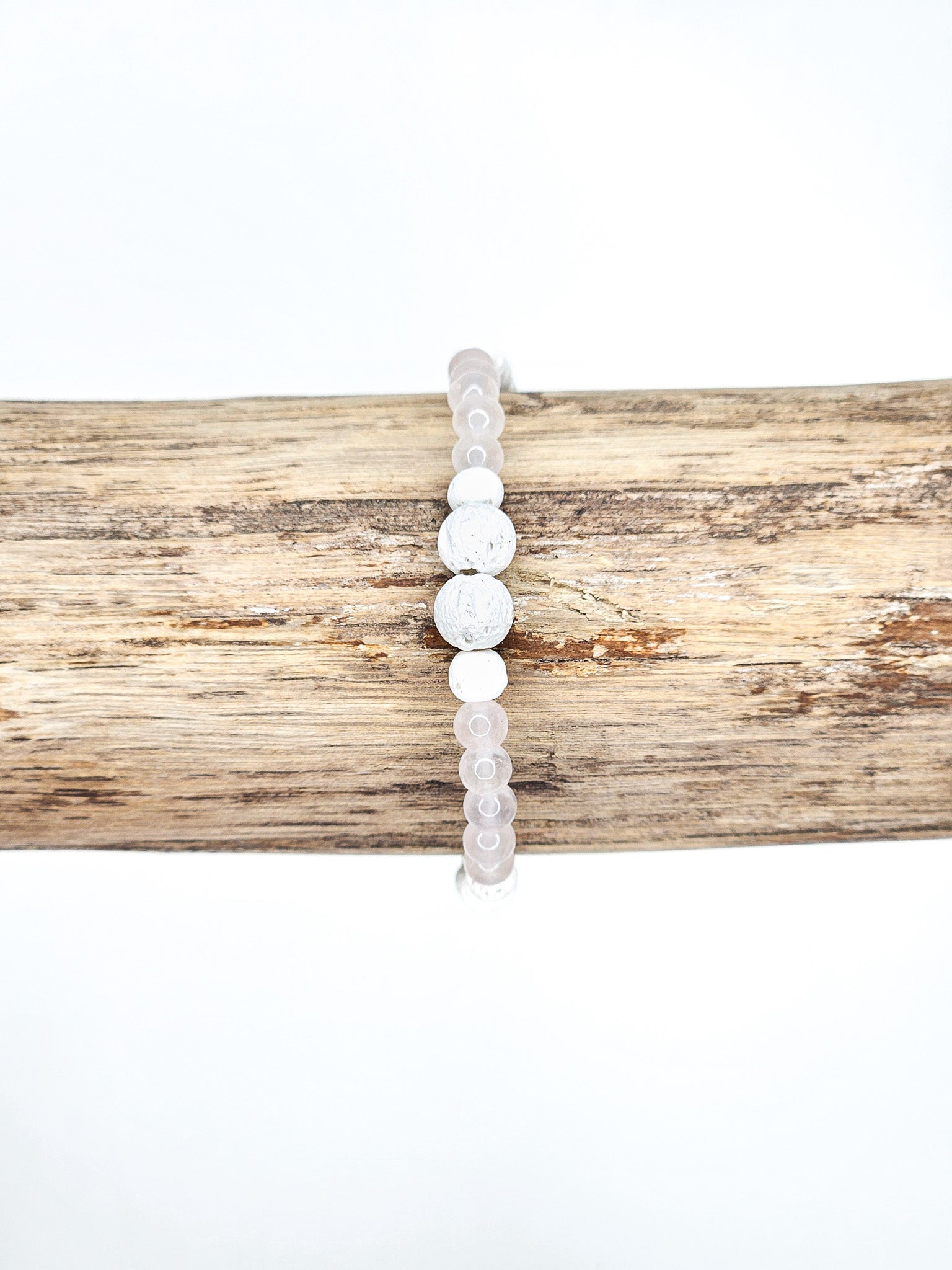 Bracelet • Pierre de lave blanche & Quartz rose (6 mm & 4 mm)