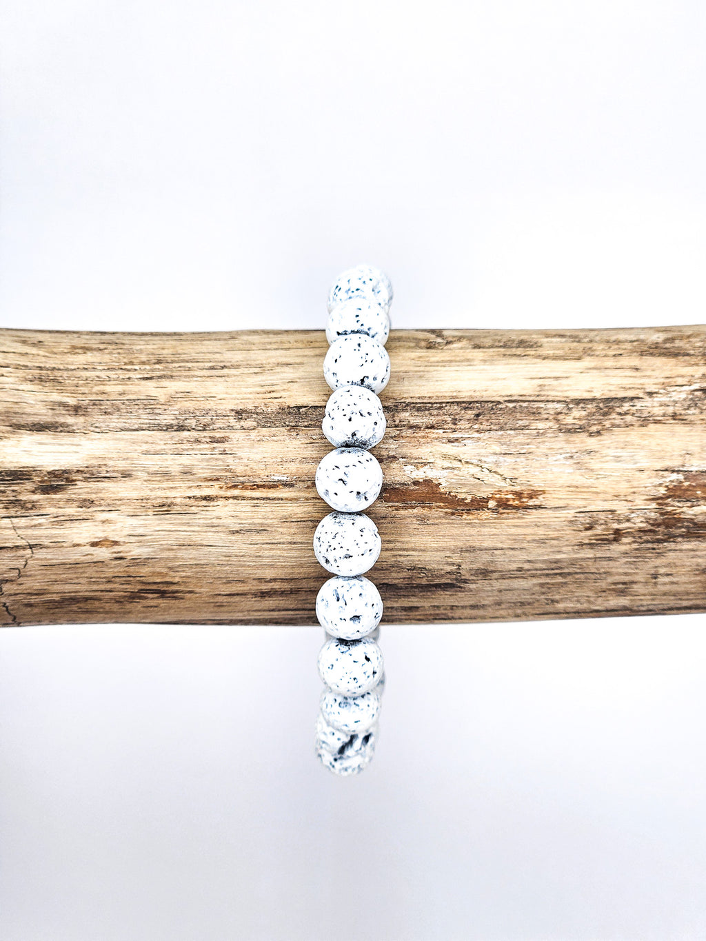 Bracelet • Pierre de lave teintée blanche (8 mm)