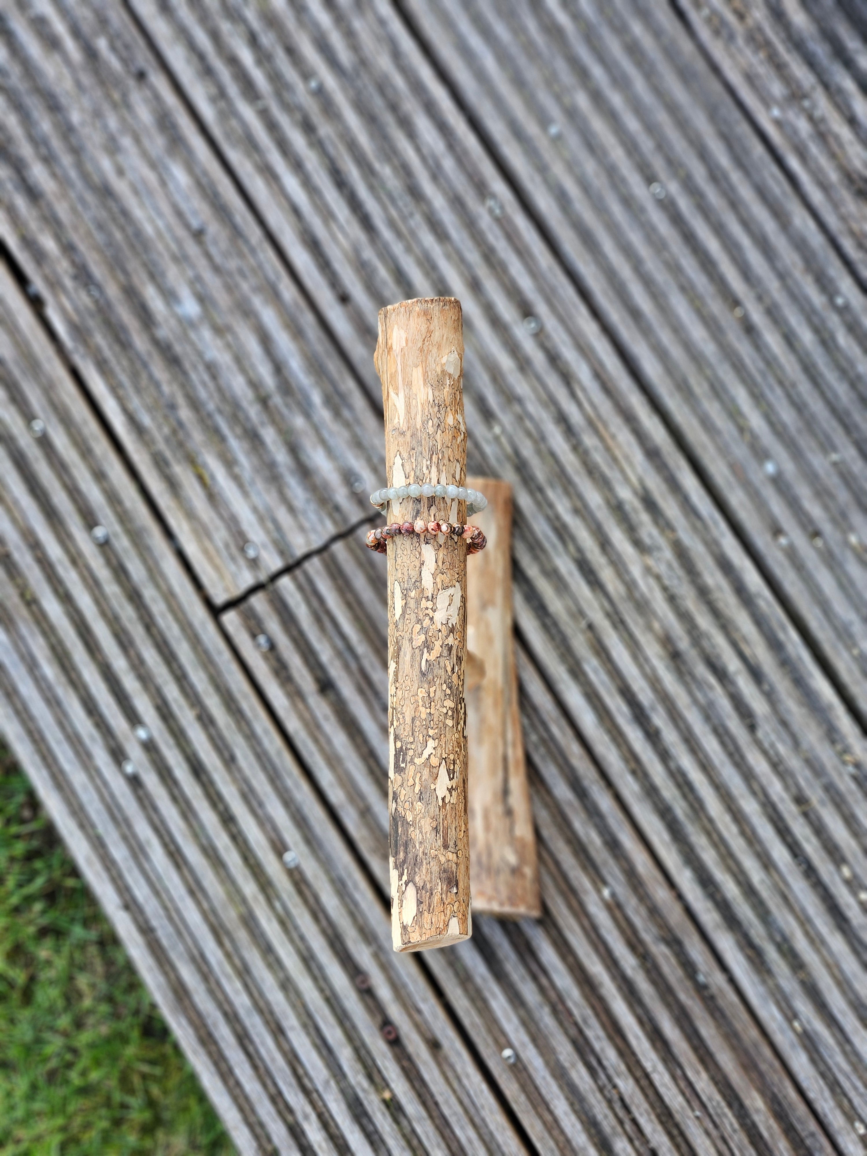 Display • Handmade wooden jewelry holder • 002