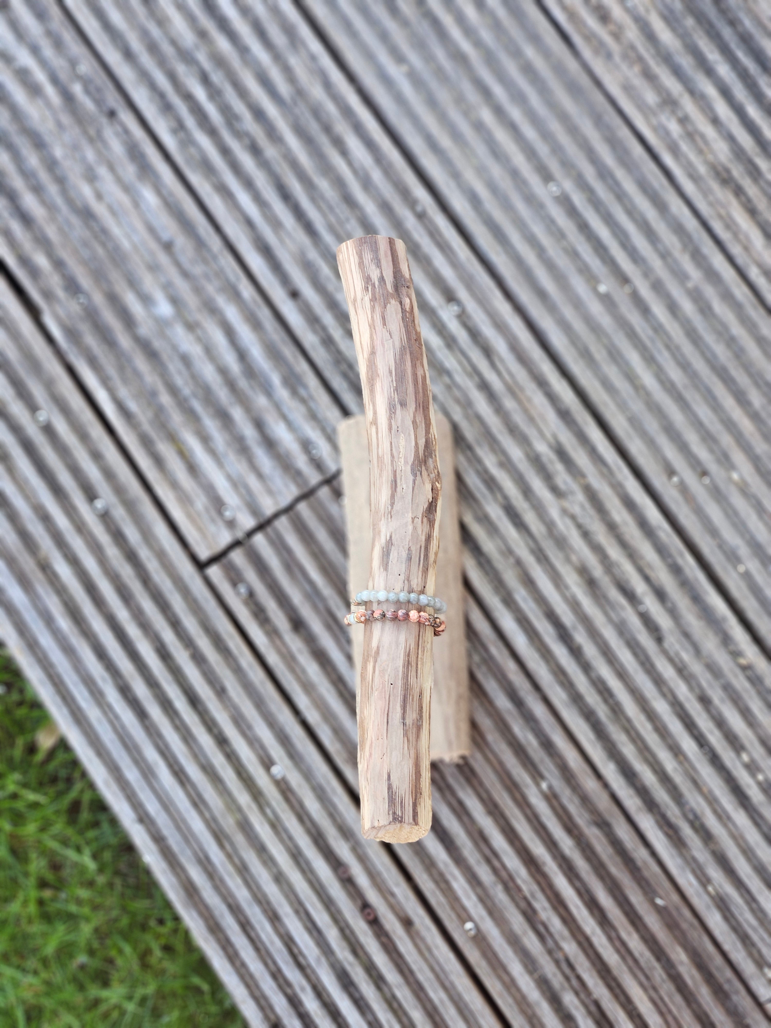 Display • Handmade wooden jewelry holder • 009