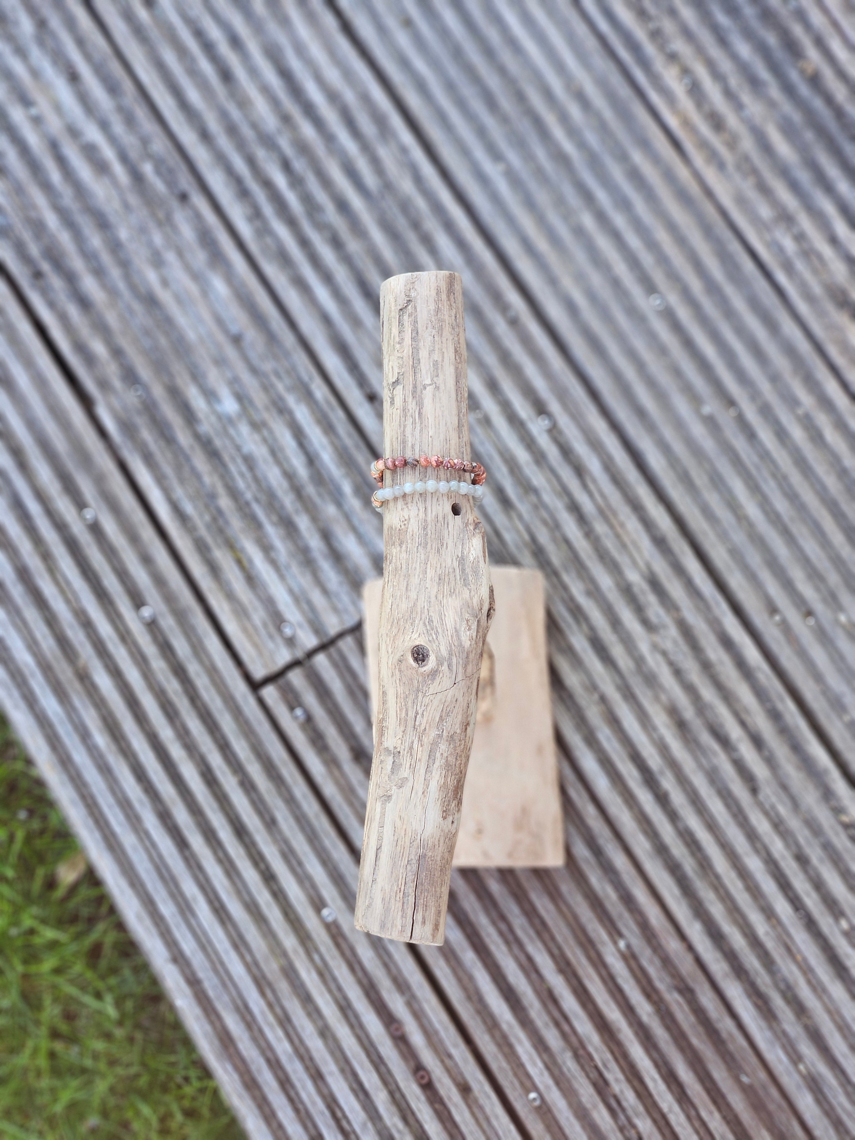 Display • Handmade wooden jewelry holder • 010